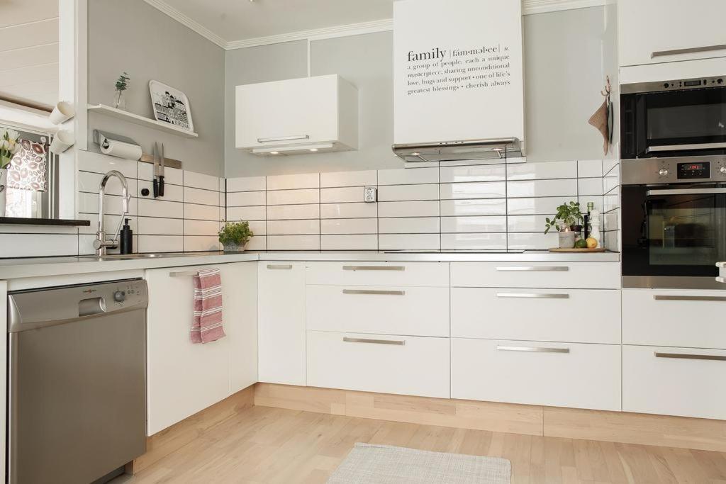 Ribo Apartment Arctic Кируна Екстериор снимка